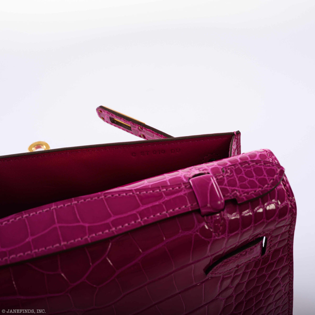 Hermes Kelly Mini Pochette Rose Scheherazade Shiny Alligator Gold Hardware Hermes