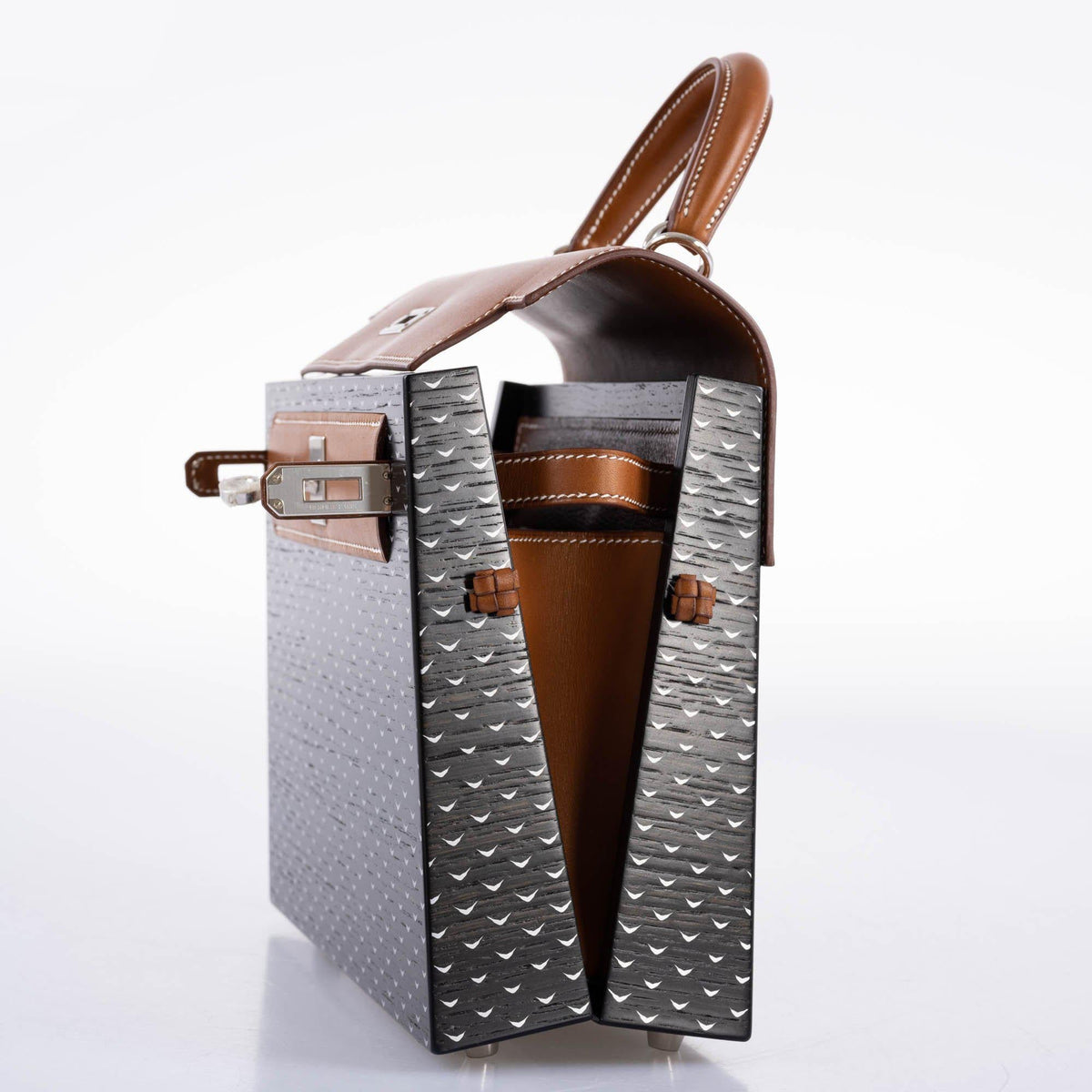 Hermes Kelly Wood 22 Bog Oak, Aluminum & Barenia with Palladium Hardware Hermes