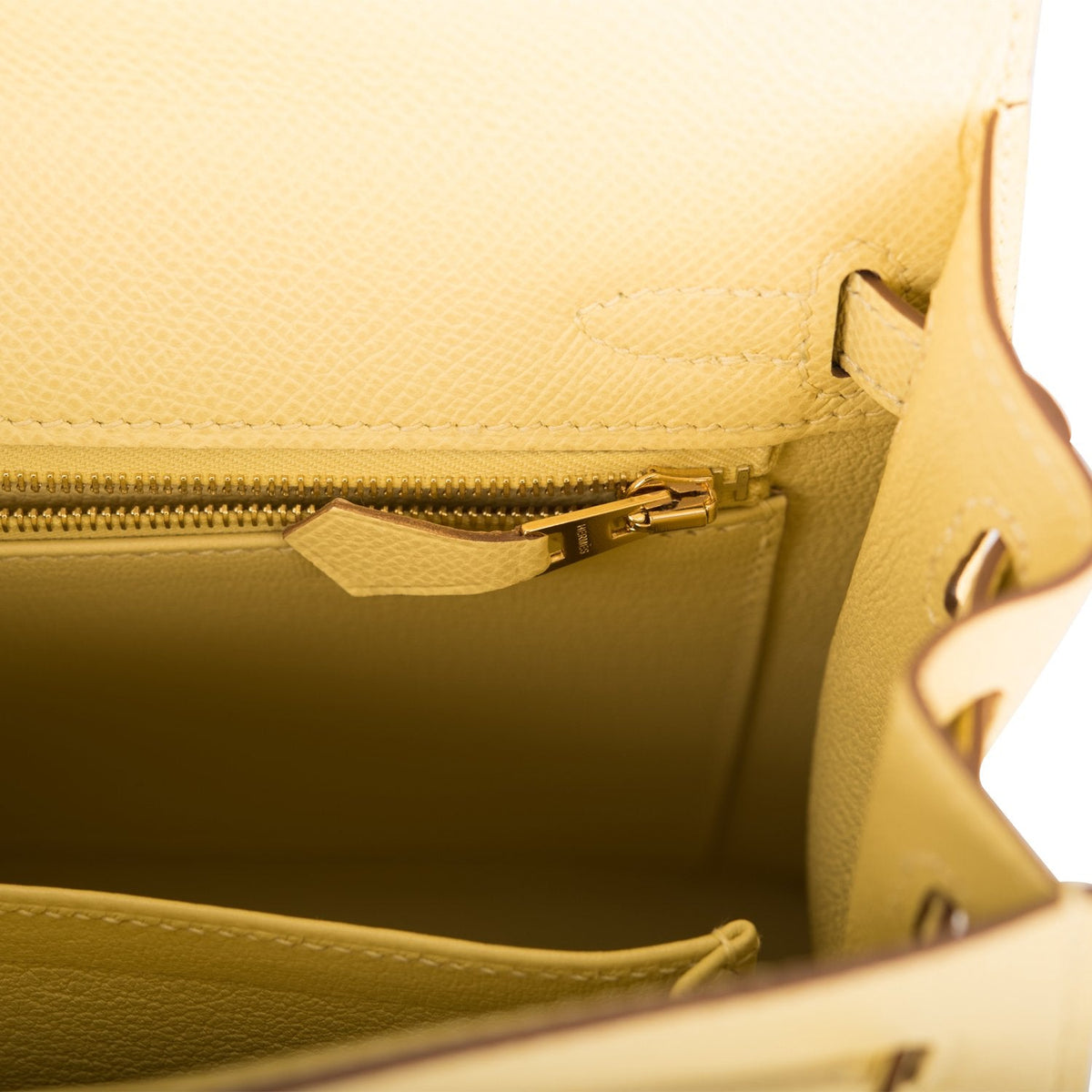 Hermes Jaune Poussin Epsom Sellier Kelly 25cm Gold Hardware Crowned Bag