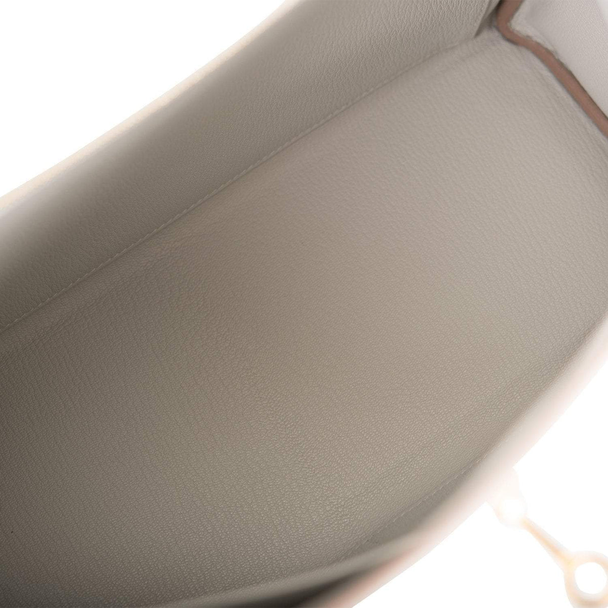 Hermes Kelly Retourne 32 Gris Perle Togo Gold Hardware Crowned Bag