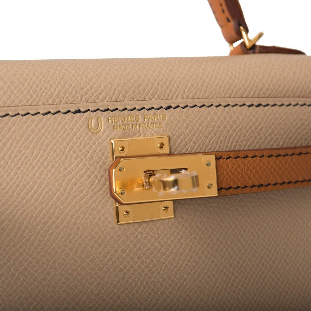 Hermes Kelly Sellier 20 Trench and Gold Epsom Gold Hardware Crowned Bag