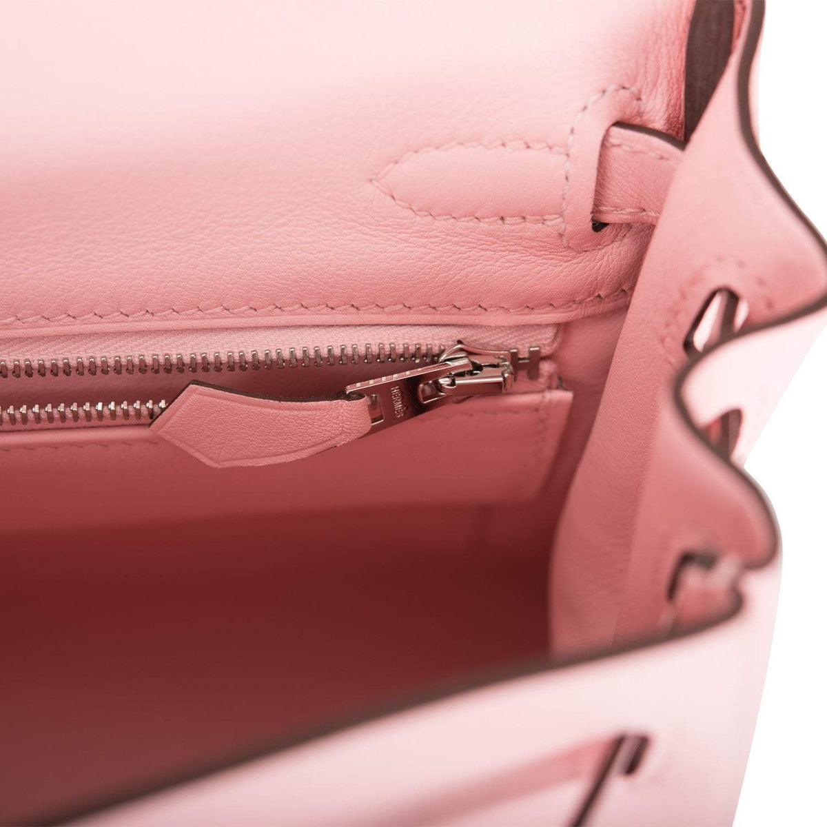 Hermes Rose Sakura Swift Retourne Kelly 25cm Palladium Hardware Crowned Bag