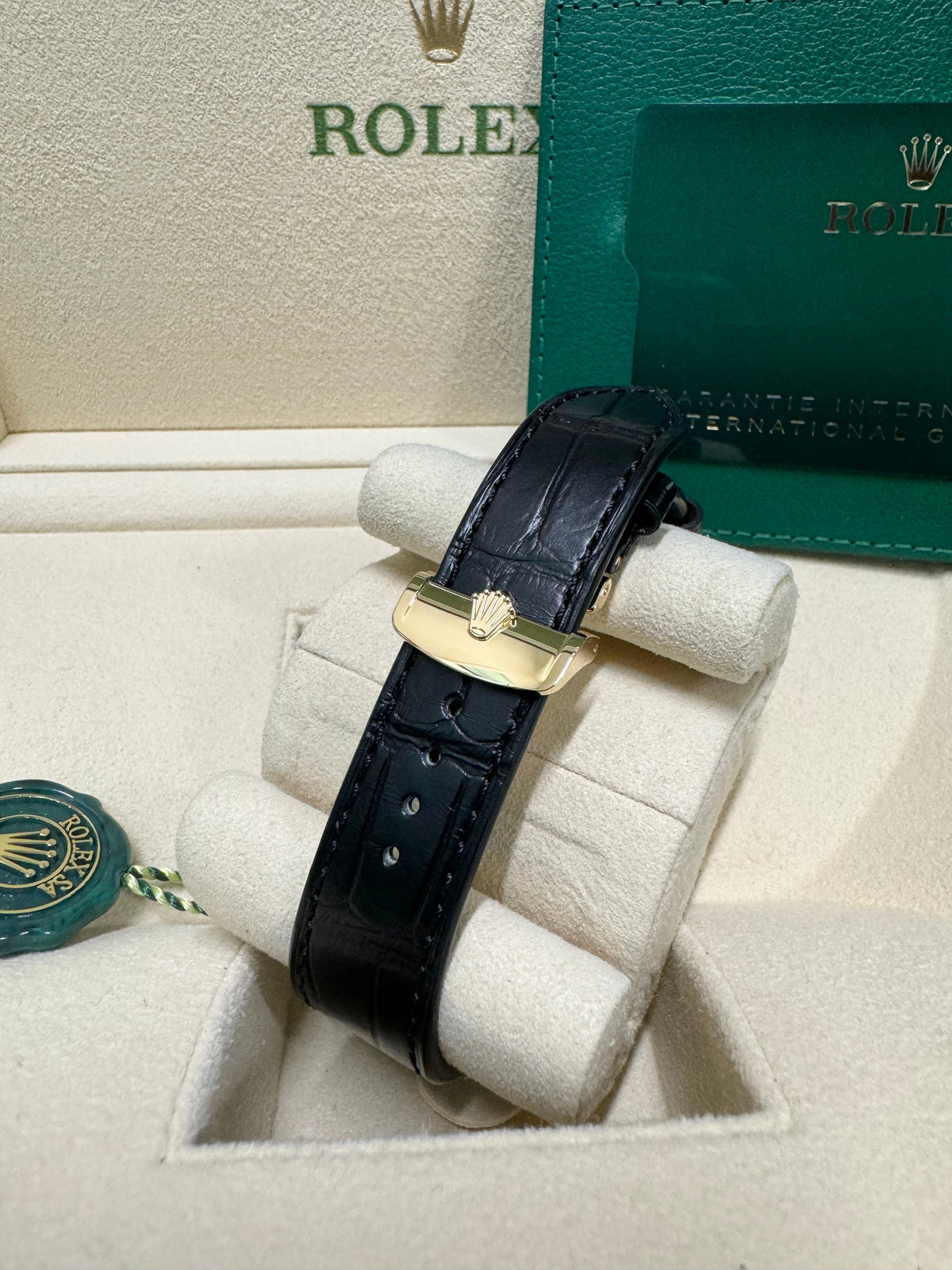 Rolex 1908 39 52508 Black Dial Watch Rolex
