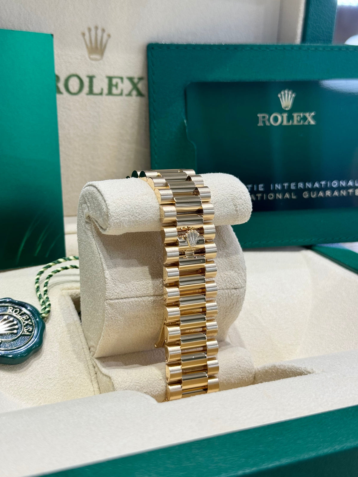 Rolex Day-Date 40 228238 Green Dial Watch Rolex