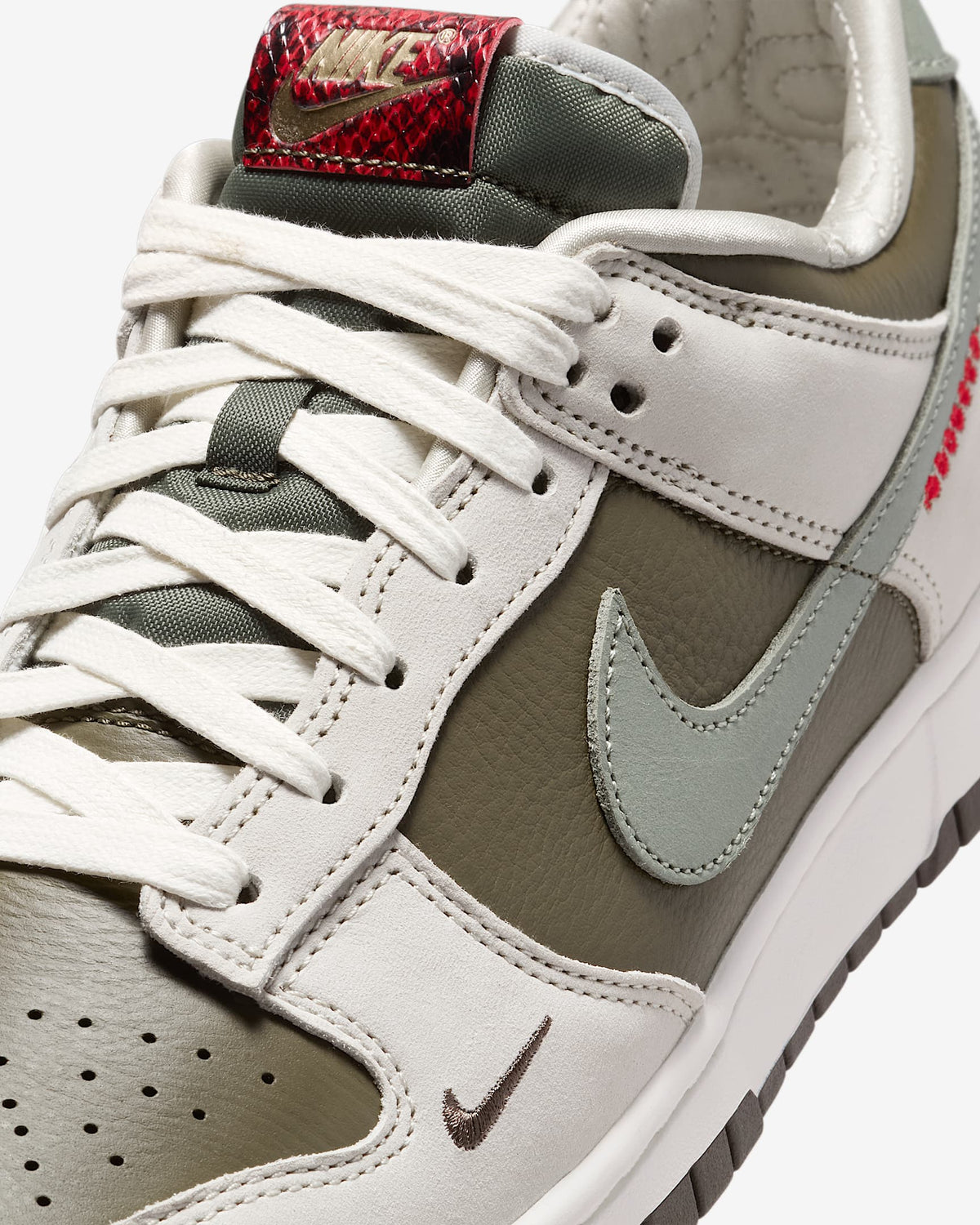 Nike Men's Dunk Low Retro Year Of The Snake Shoes - Medium Olive / Jade Horizon / Sail / Ironstone / University Red Nike