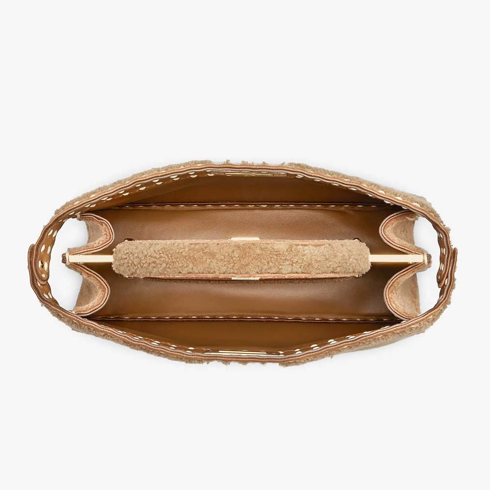 PEEKABOO ISEEU LARGE Beige Sheepskin Bag Fendi
