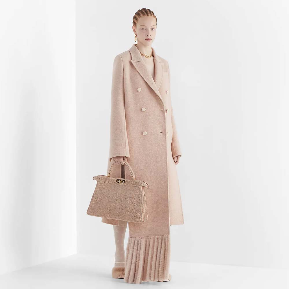 PEEKABOO ISEEU LARGE Pink Sheepskin Bag Fendi