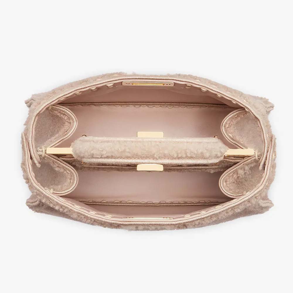 PEEKABOO ISEEU SMALL Pink Sheepskin Bag Fendi