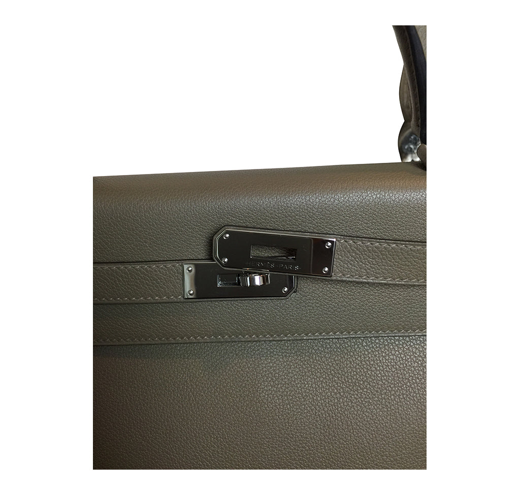Hermès Kelly Retourne 32 Veau Evercolor Origan PHW Bag Crowned Bag