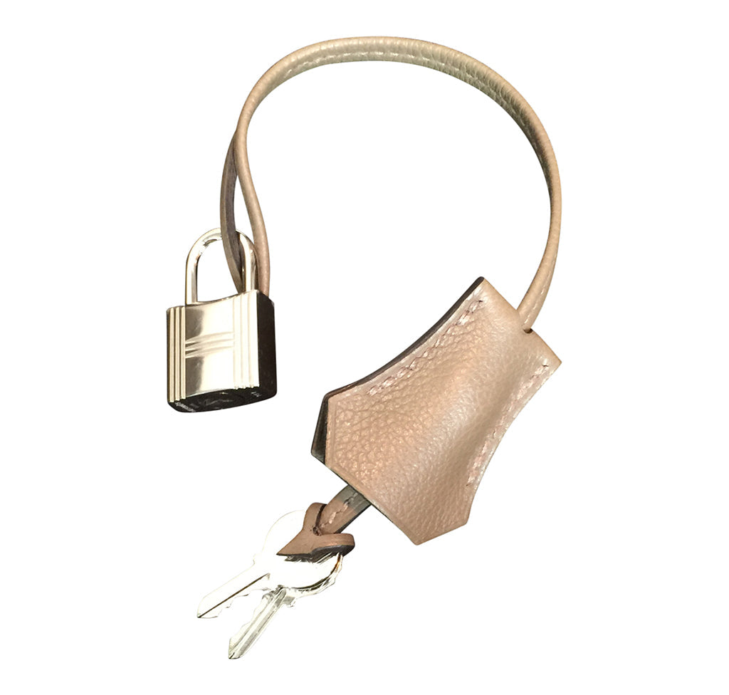 Hermès Kelly Retourne 32 Veau Evercolor Origan PHW Bag Crowned Bag