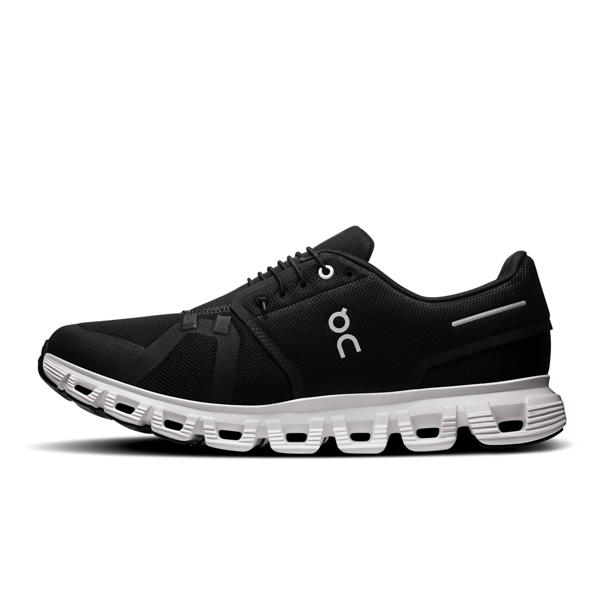 On Running Men's Cloud 6 Shoes - Black / White On Running