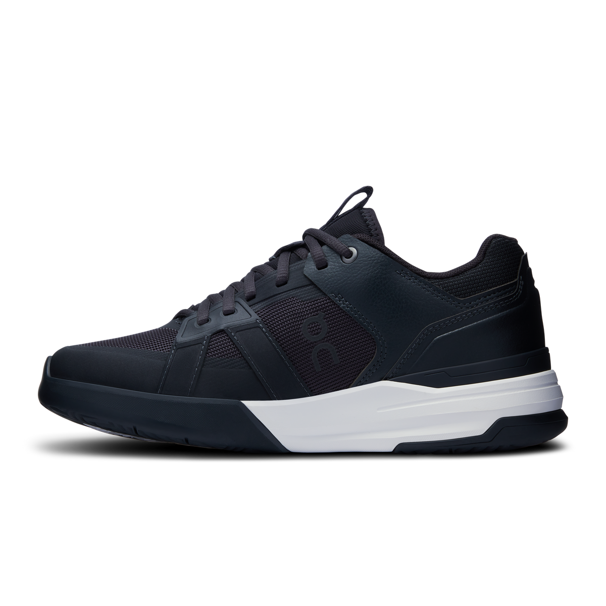 On Running Women's The Roger Clubhouse Pro Shoes - Black / White On Running