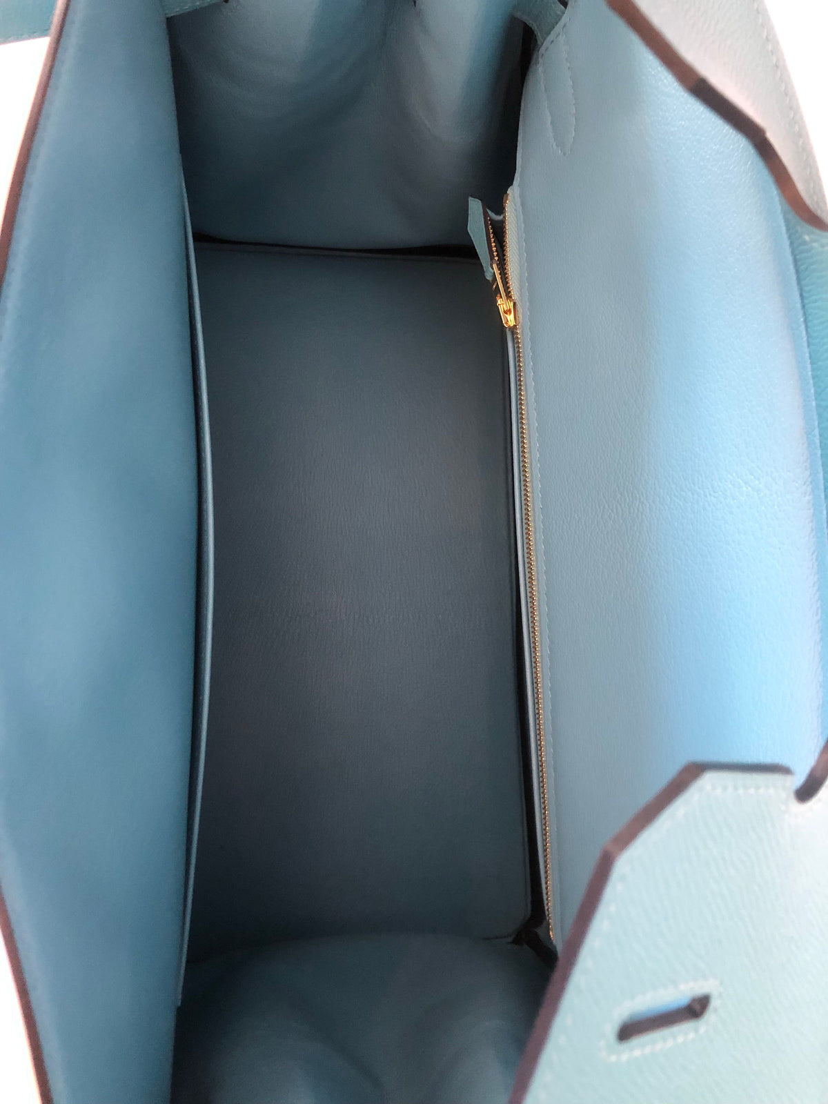 Hermès |Turquoise Birkin with Gold Hardware | 35 Crowned Bag