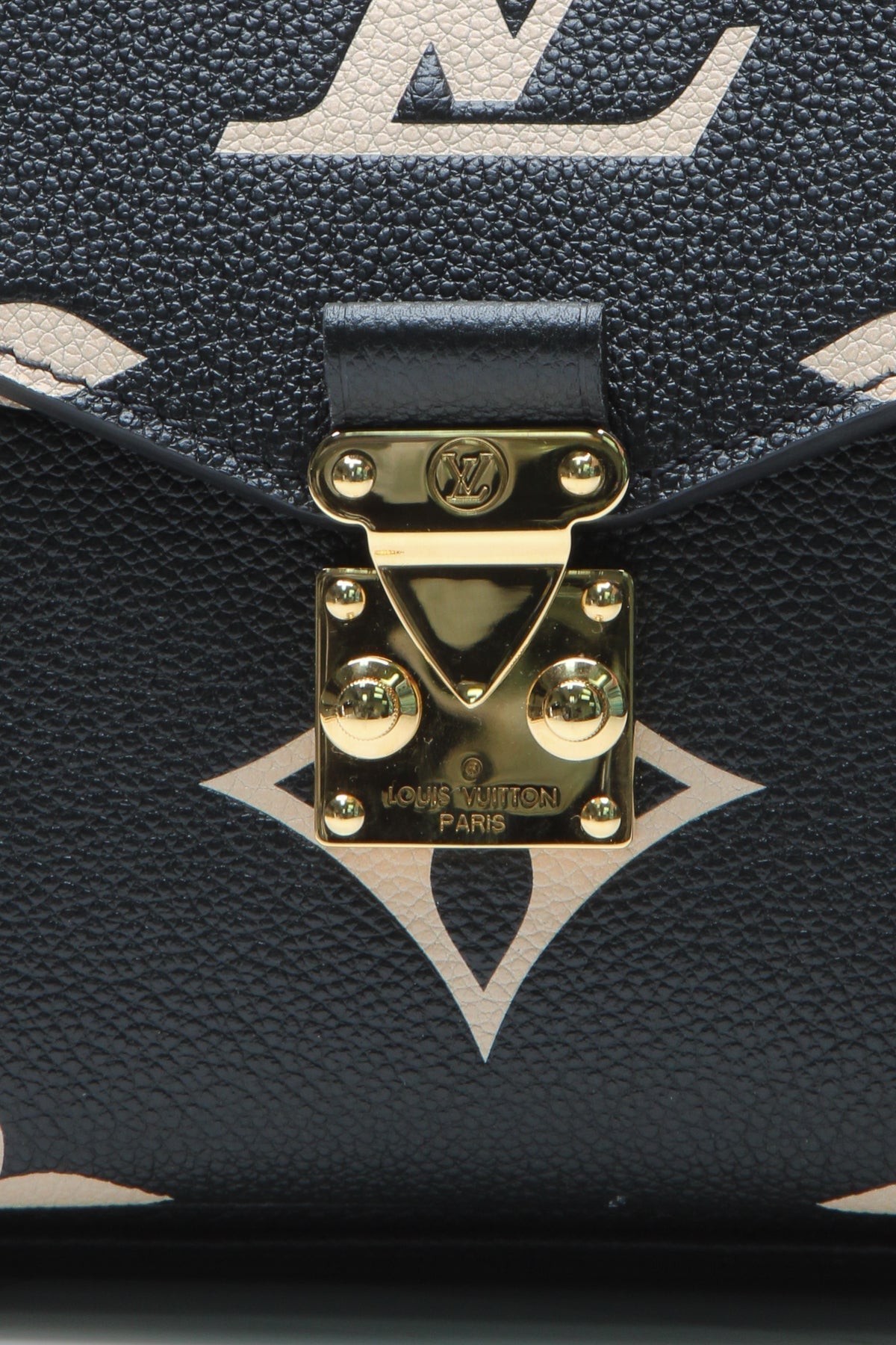 Louis Vuitton Pochette Metis Bicolor Empreinte Black Beige