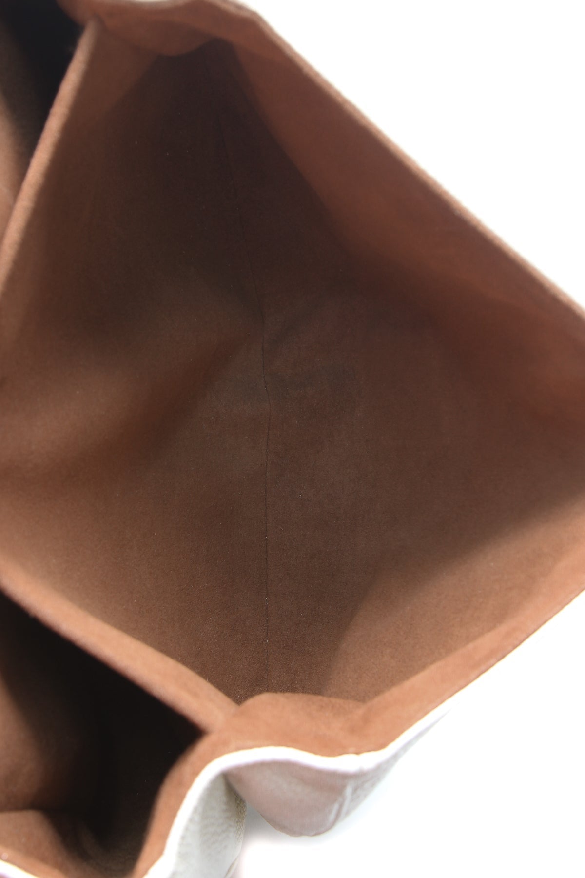 Louis Vuitton Pochette Metis Monogram Empreinte Neige Ivory