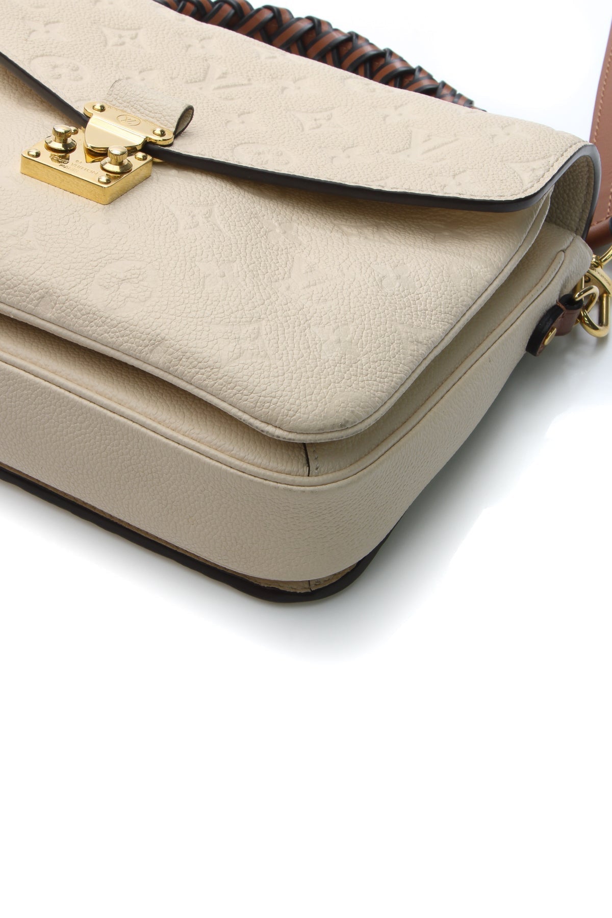 Louis Vuitton Pochette Metis Monogram Empreinte Neige Ivory