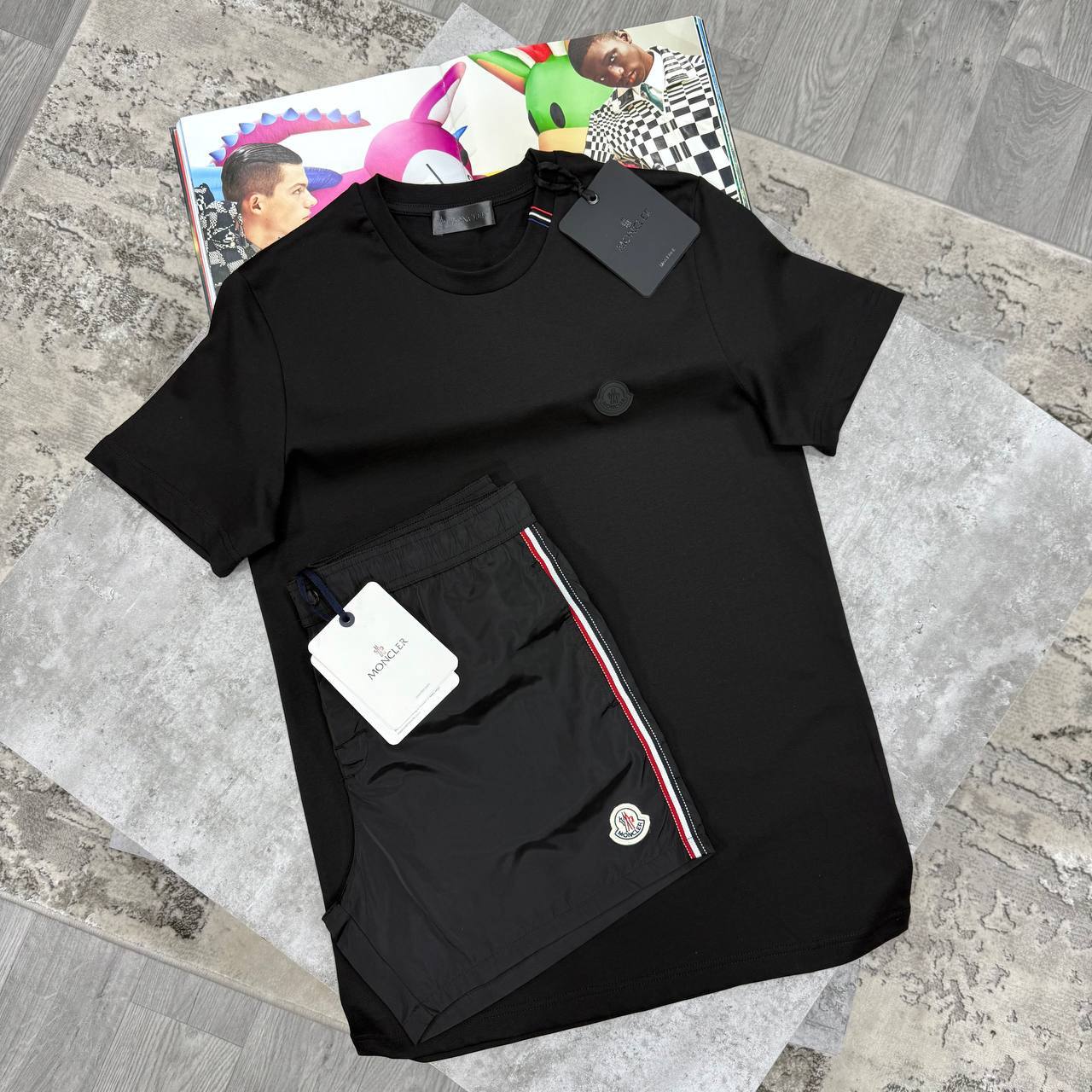 Moncler Black Badge Logo Men's T-Shirts & Shorts Set in Different Colors Reps UK Best Quality Sale AAA Replica