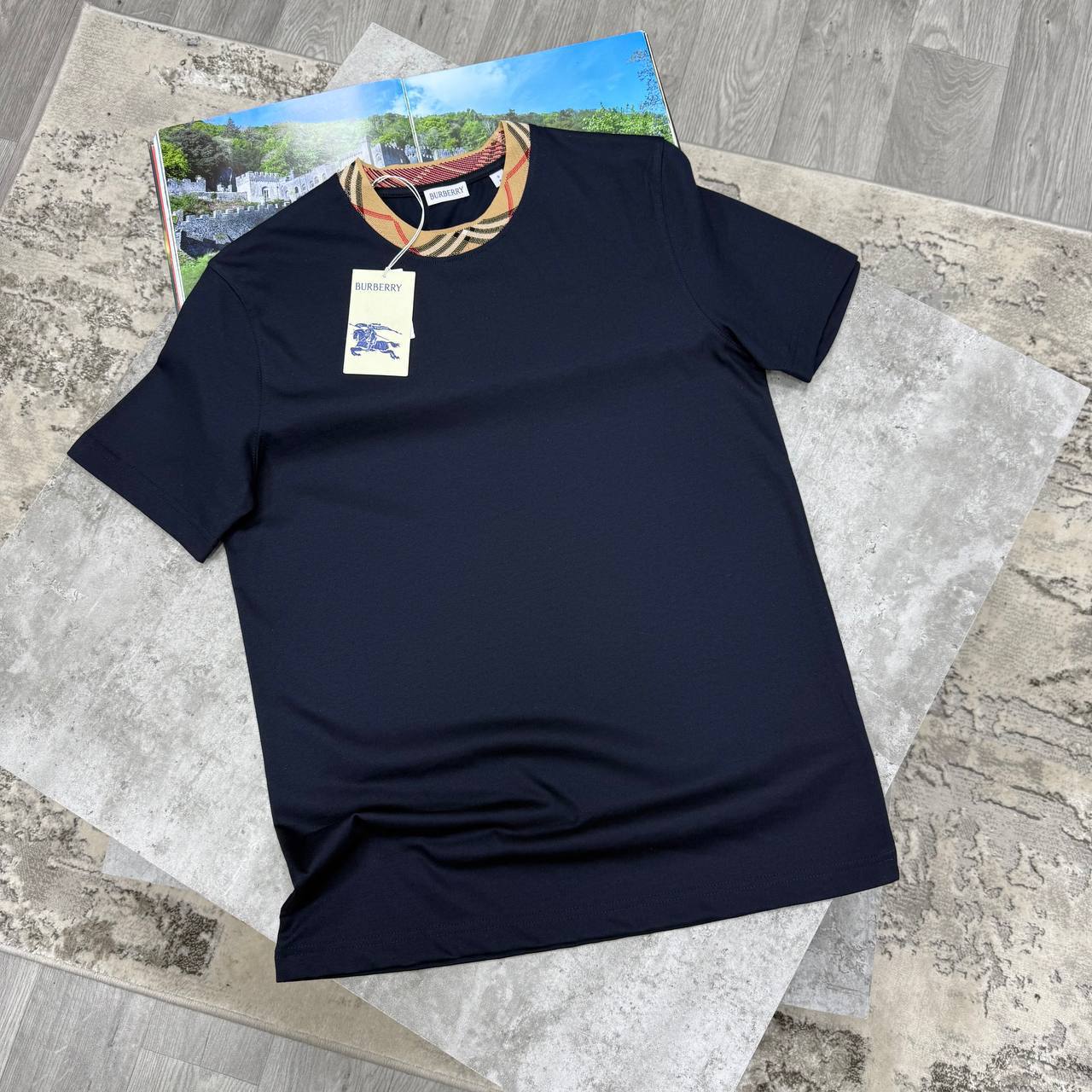 Burberry Check Trim Relaxed Fit Cotton T-Shirts Men's Women's in Different Colors Reps UK Best Quality AAA Replica