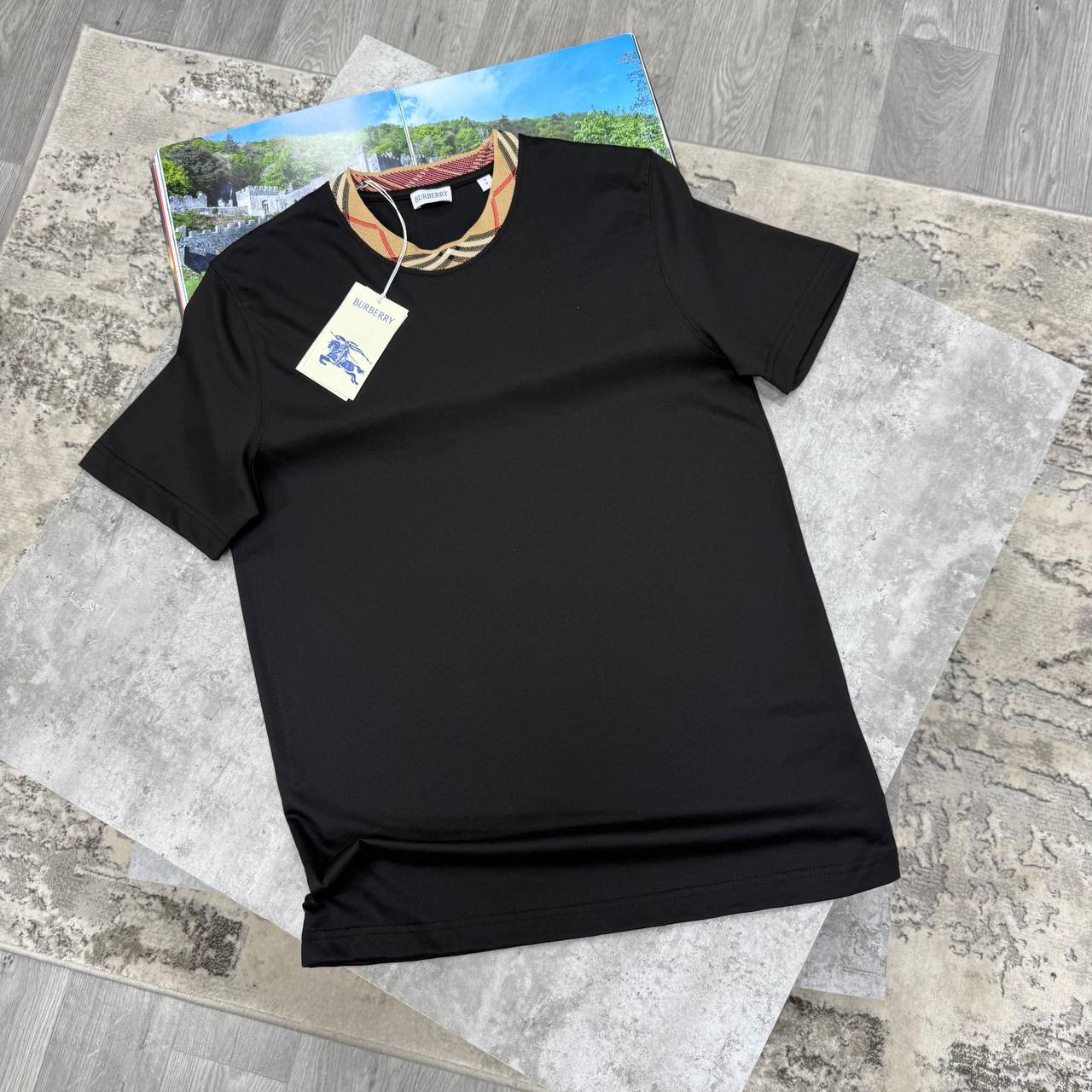 Burberry Check Trim Relaxed Fit Cotton T-Shirts Men's Women's in Different Colors Reps UK Best Quality AAA Replica