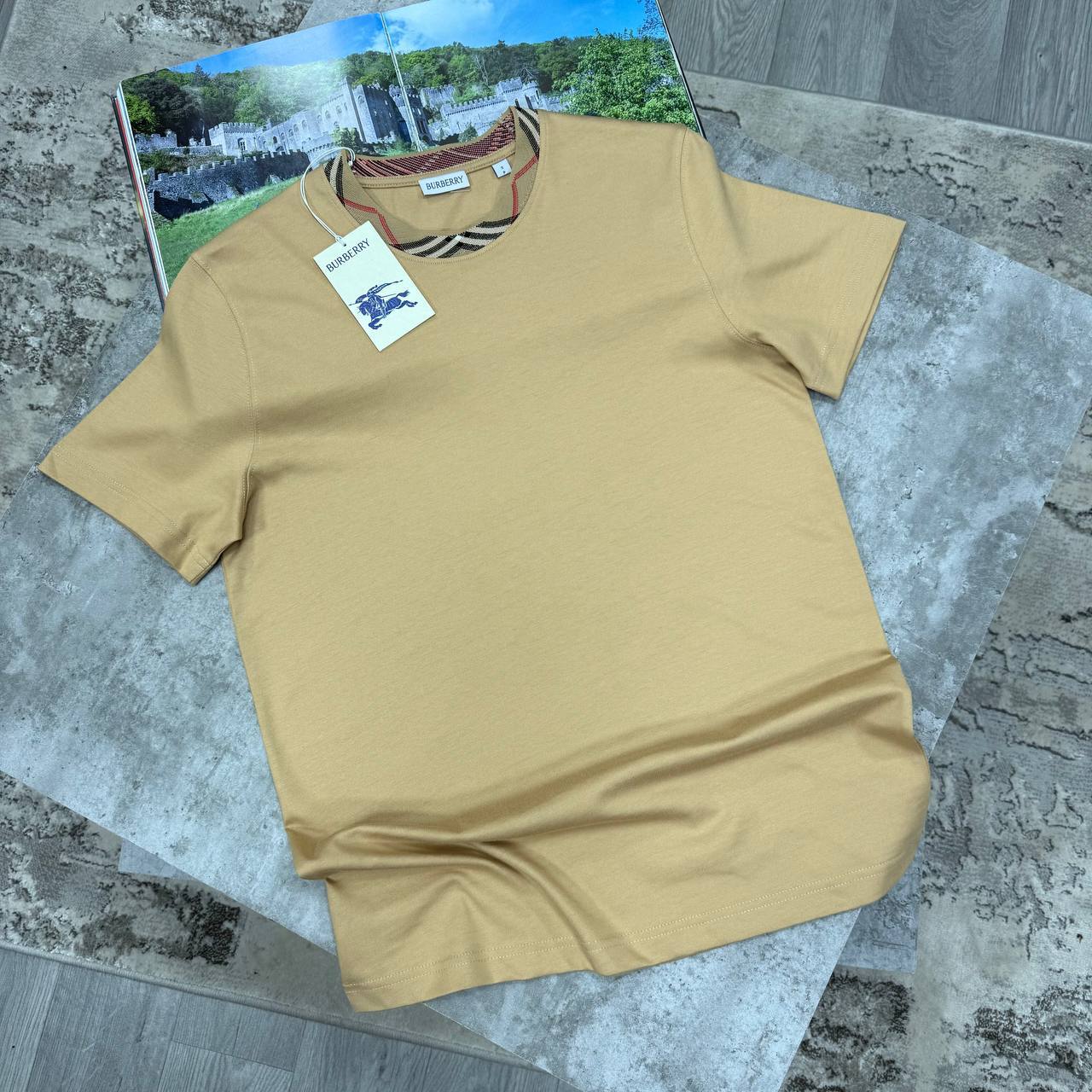 Burberry Check Trim Relaxed Fit Cotton T-Shirts Men's Women's in Different Colors Reps UK Best Quality AAA Replica
