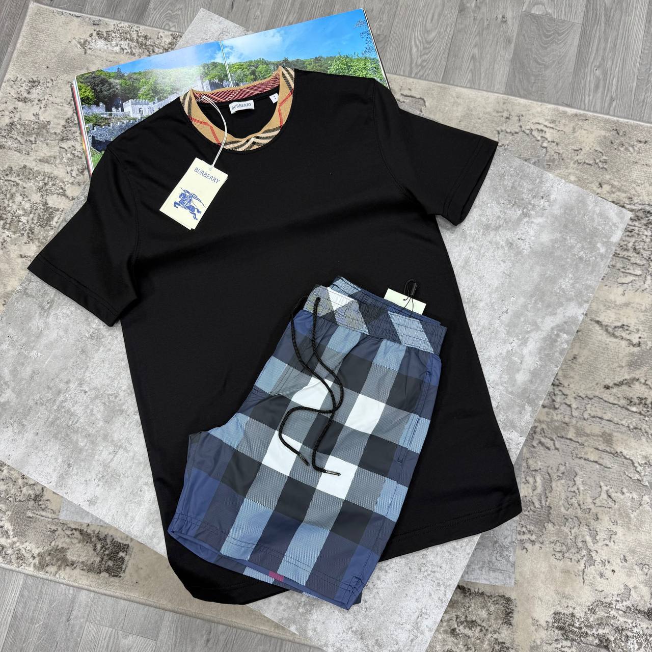 Burberry Checked-Trim Men's T-Shirts & Shorts Set in Different Colors Reps UK Best Quality Sale AAA Replica