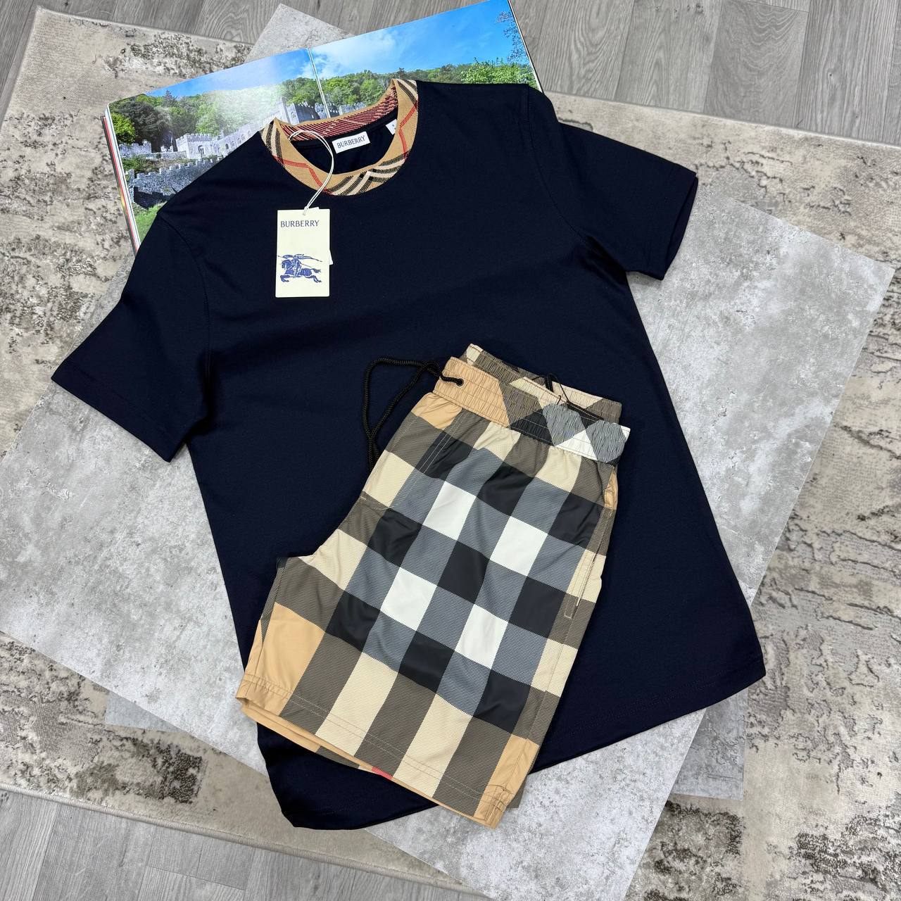 Burberry Checked-Trim Men's T-Shirts & Shorts Set in Different Colors Reps UK Best Quality Sale AAA Replica