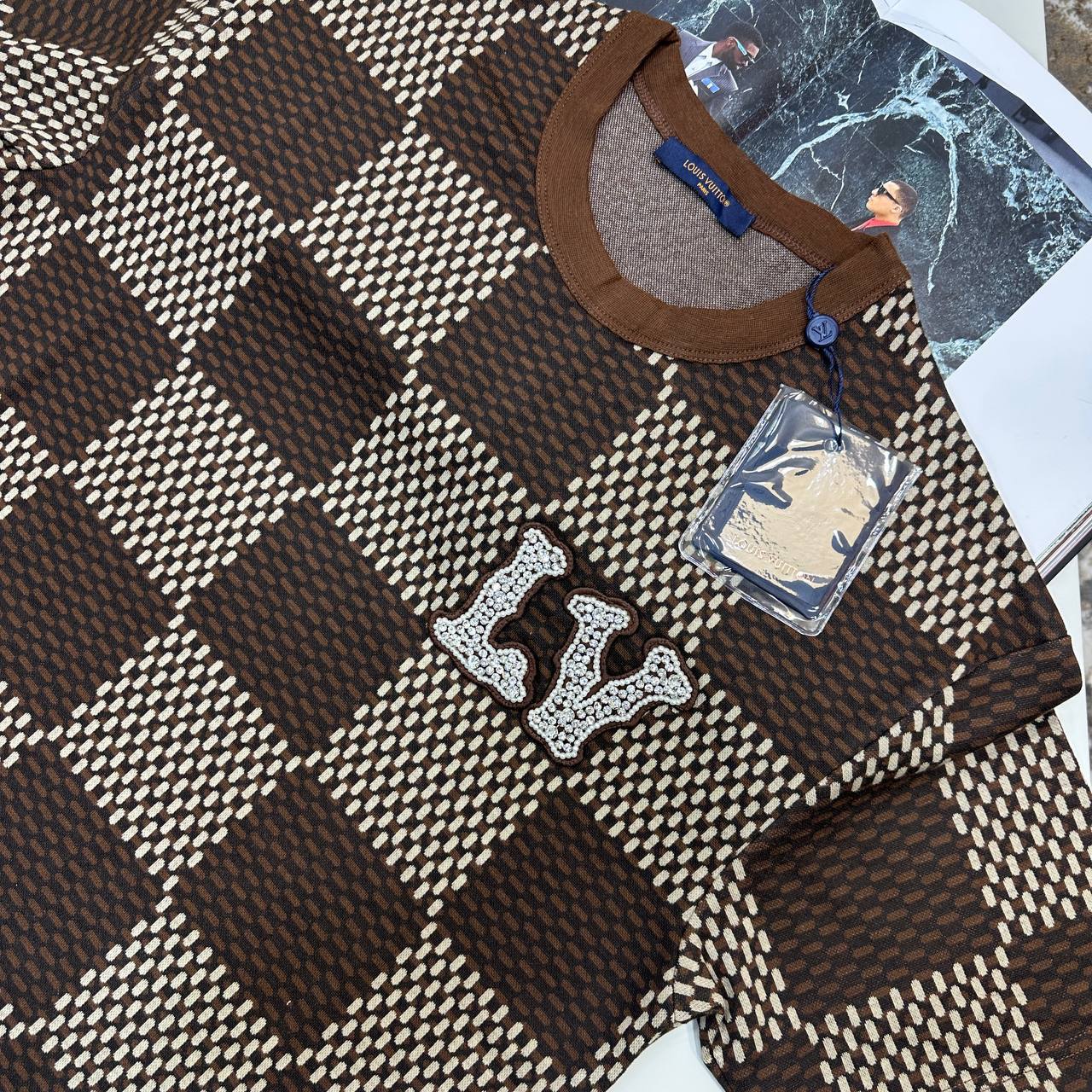 Louis Vuitton Damier LV Crystal Patch Brown T-Shirt Men's Women's Reps Sale UK Best Quality AAA Replica