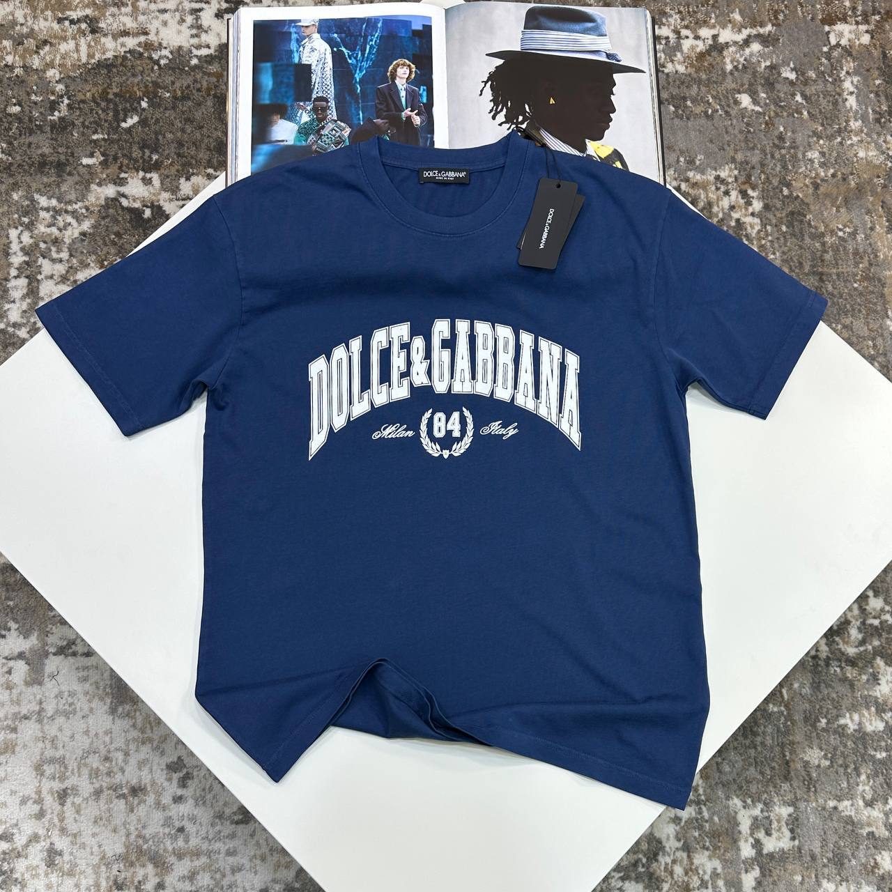 Dolce & Gabbana Logo Men's Women's T-Shirts in 2 Colors Reps Sale UK Best Quality Sale AAA Replica