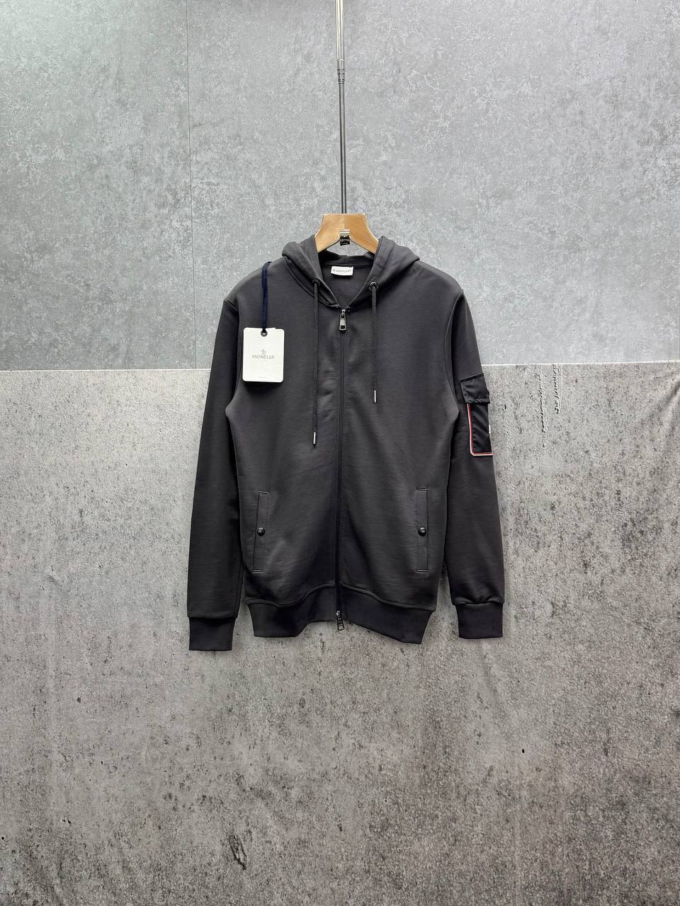 Moncler Sleeve Pocket Zip Up Hoodie Men's Women's in 2 Colors Reps UK Best Quality Sale AAA Replica