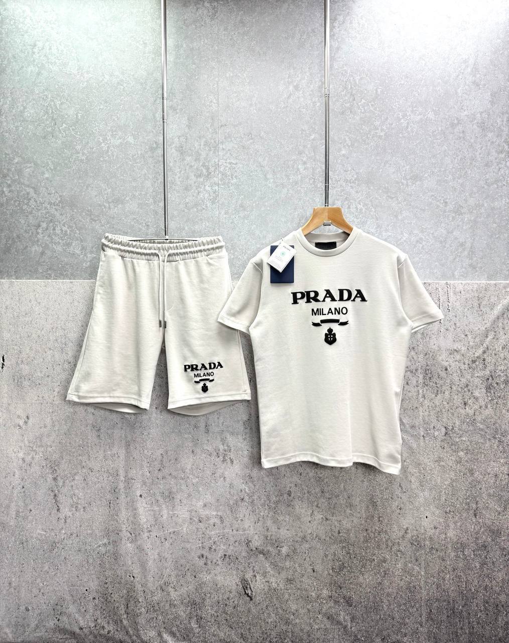 Prada Milano Logo Print Men's T-Shirts & Shorts Set in Different Colors Reps UK Best Quality Sale AAA Replica