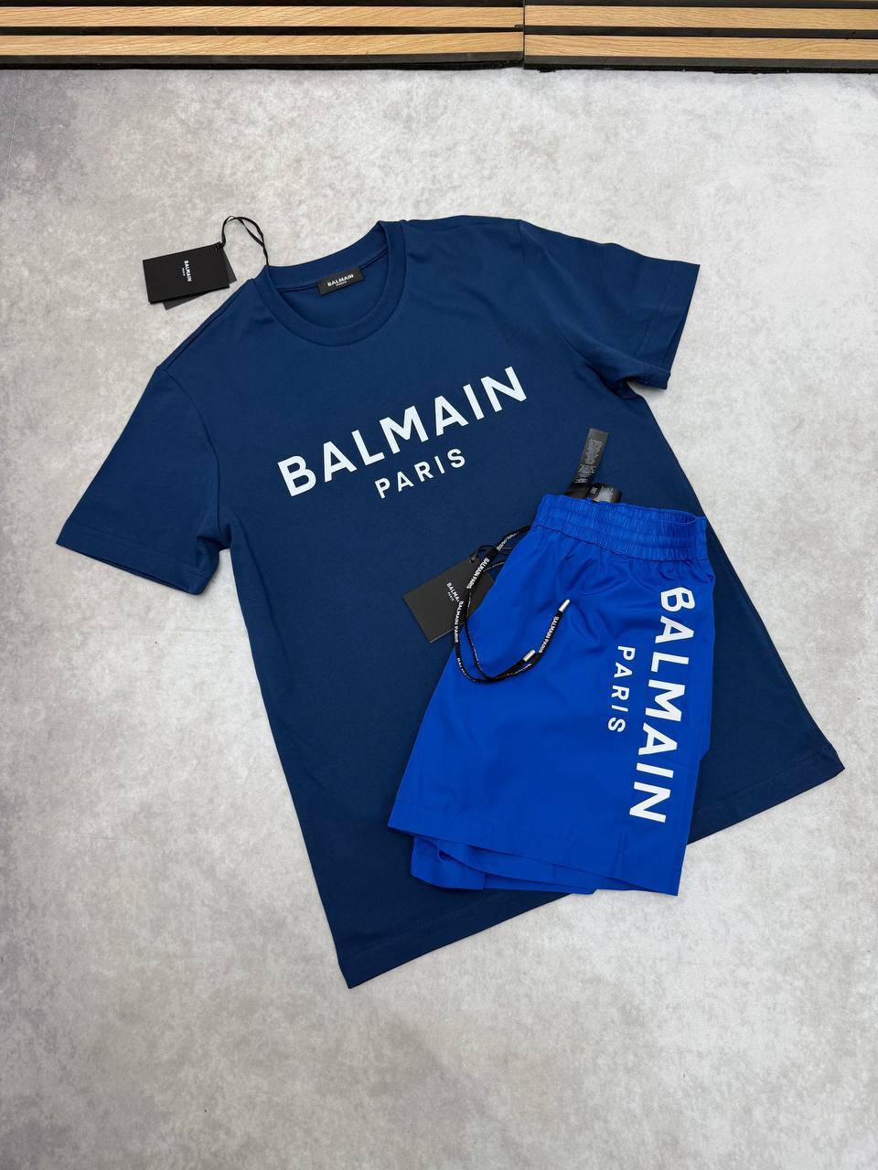 Balmain Paris Classic Logo Print Men's T-Shirts & Shorts Set in Different Colors Reps UK Best Quality Sale AAA Replica