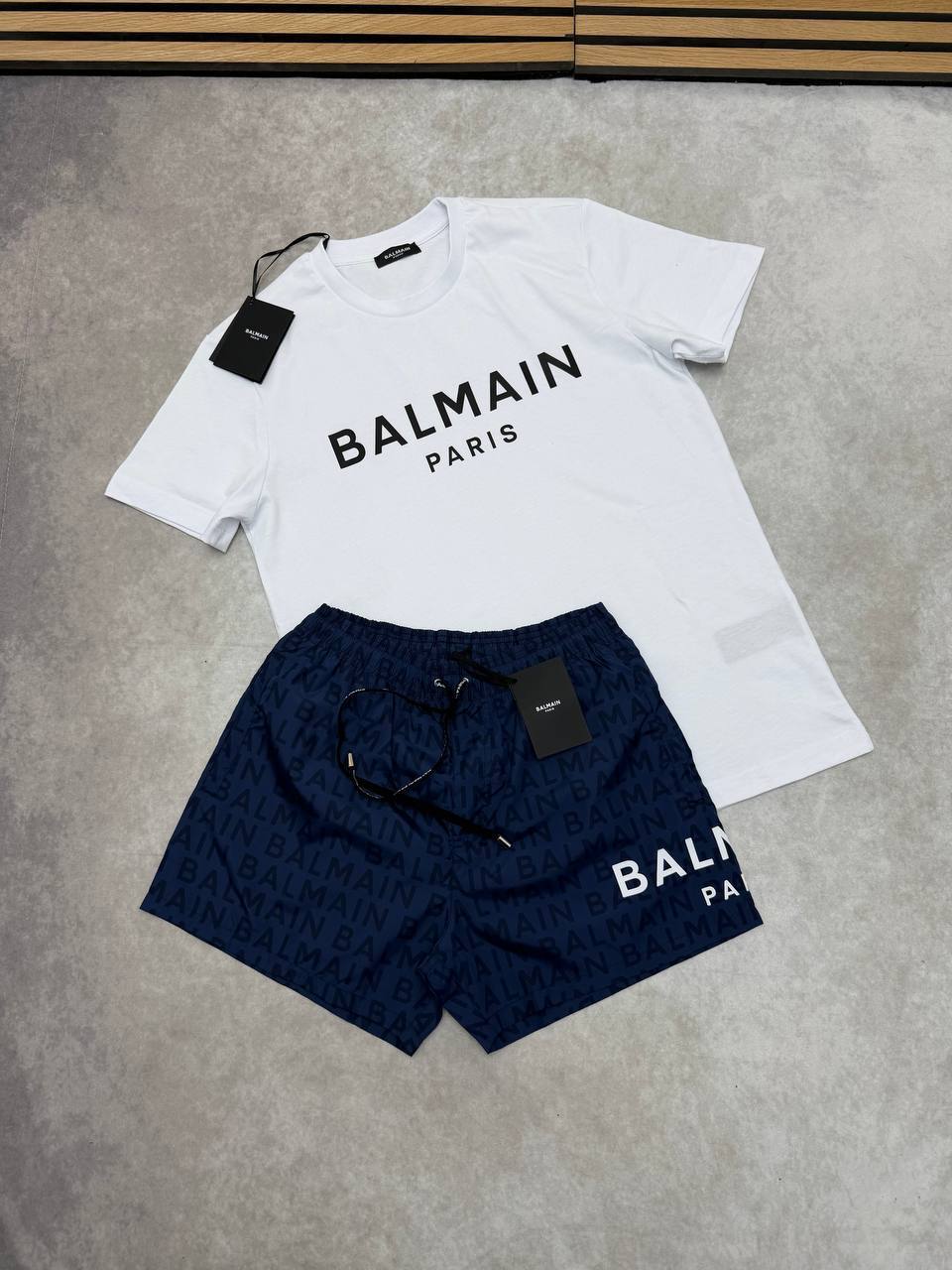 Balmain Paris Logo Print Men's T-Shirts & Shorts Set in Different Colors Reps UK Best Quality Sale AAA Replica