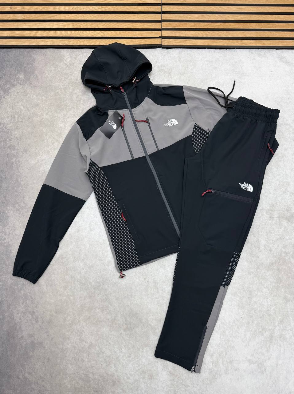 The North Face Stormgap Power Grid Tracksuit Men's in Black/Grey Reps UK Best Quality AAA Replica