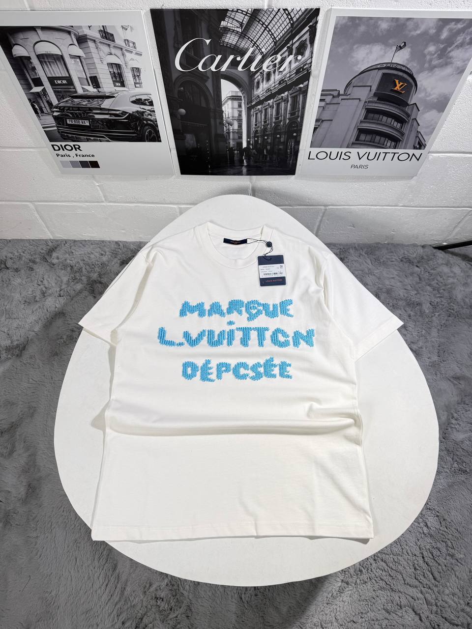 Louis Vuitton Embroidered Signature Ready to Wear T-Shirts Men's Women's in Different Colors Reps Sale UK Best Quality AAA Replica