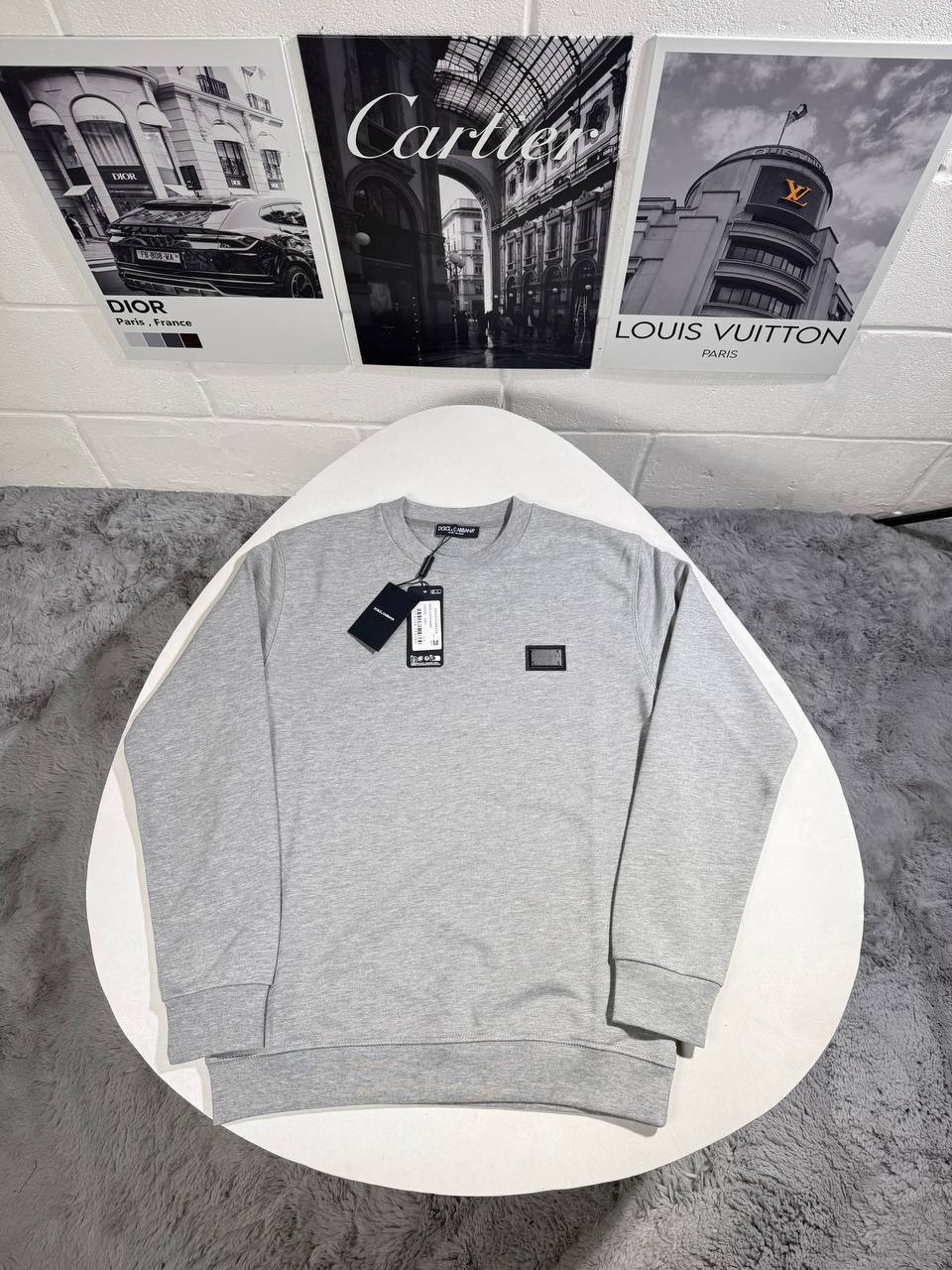 Dolce & Gabbana Logo Plate Jumpers Men's Women's in 2 Colors Reps UK Best Quality AAA Replica