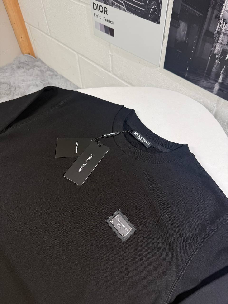 Dolce & Gabbana Logo Plate Jumpers Men's Women's in 2 Colors Reps UK Best Quality AAA Replica