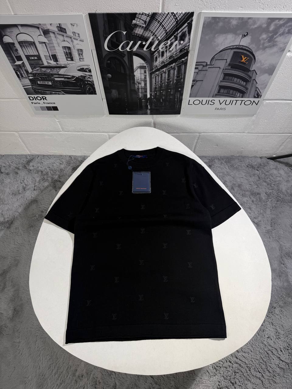 Louis Vuitton Regular Fit Knitted Men's Women's T-Shirts in 2 Colors Reps UK Best Quality AAA Replica