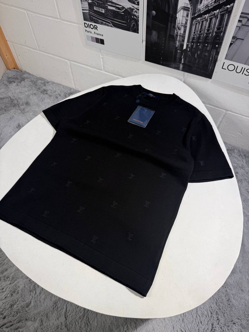 Louis Vuitton Regular Fit Knitted Men's Women's T-Shirts in 2 Colors Reps UK Best Quality AAA Replica