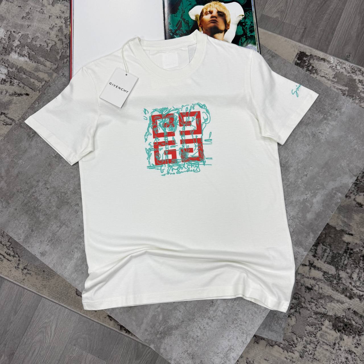 Givenchy Embroidered 4G Logo Print Men's Women's T-Shirts in 2 Colors Reps UK Best Quality AAA Replica
