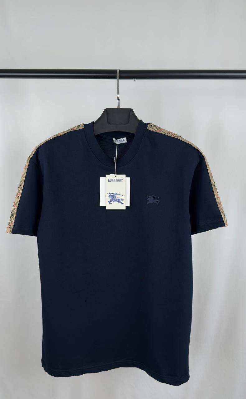 Burberry Check Shoulder-Tape Men's Women's T-Shirts in Different Colors Reps UK Best Quality AAA Replica
