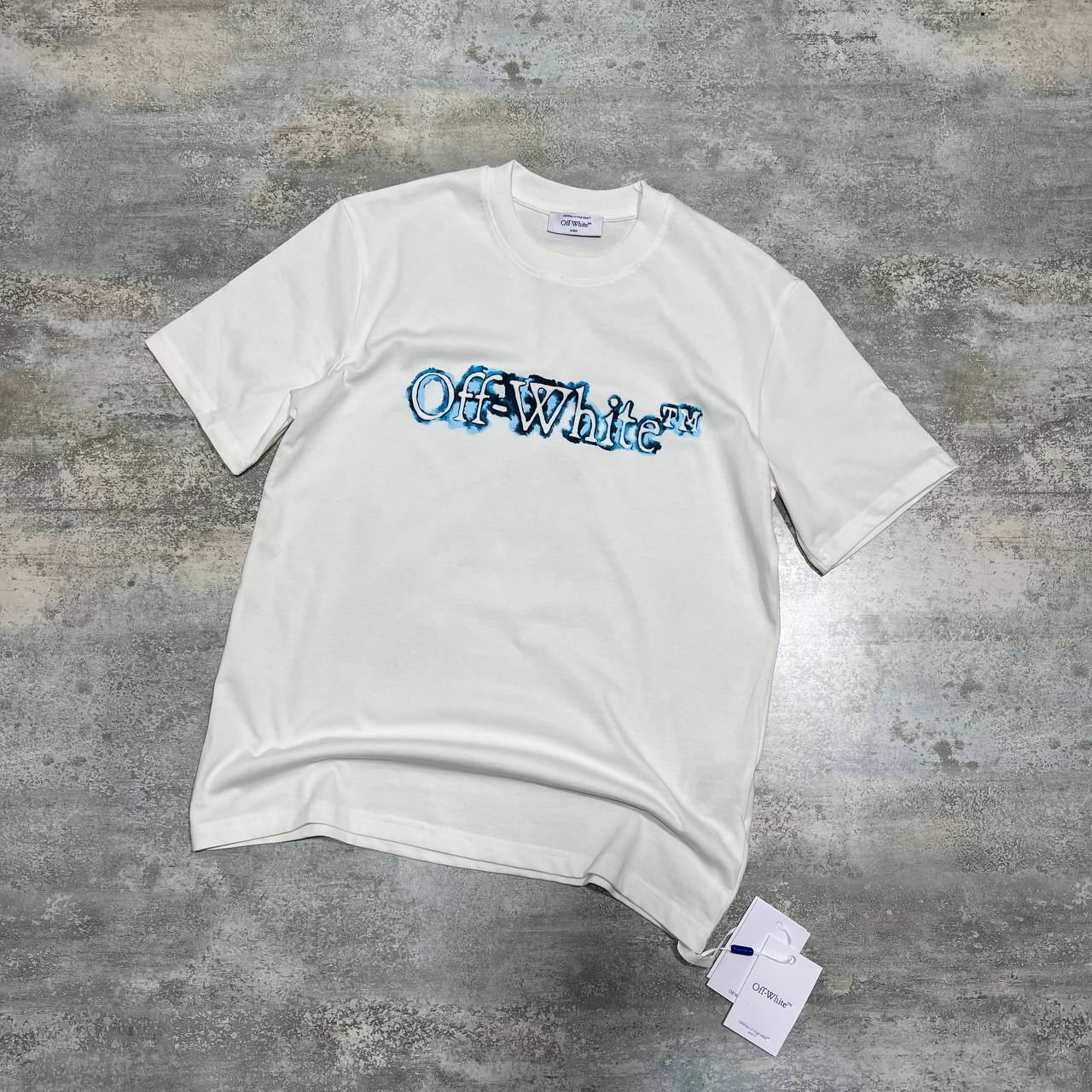 Off-White Cloudy Arrow Skate Logo Men's Women's T-Shirts in 2 Colors Reps Sale UK Best Quality AAA Replica