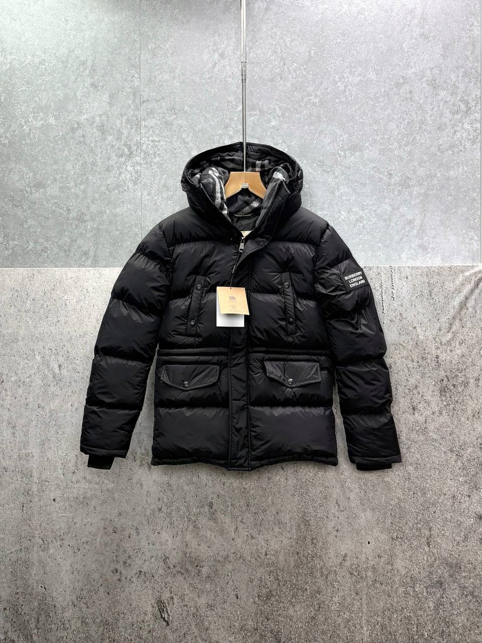 Burberry Hodded Puffer Jacket in Black Color Reps Sale UK Best Quality AAA Replica