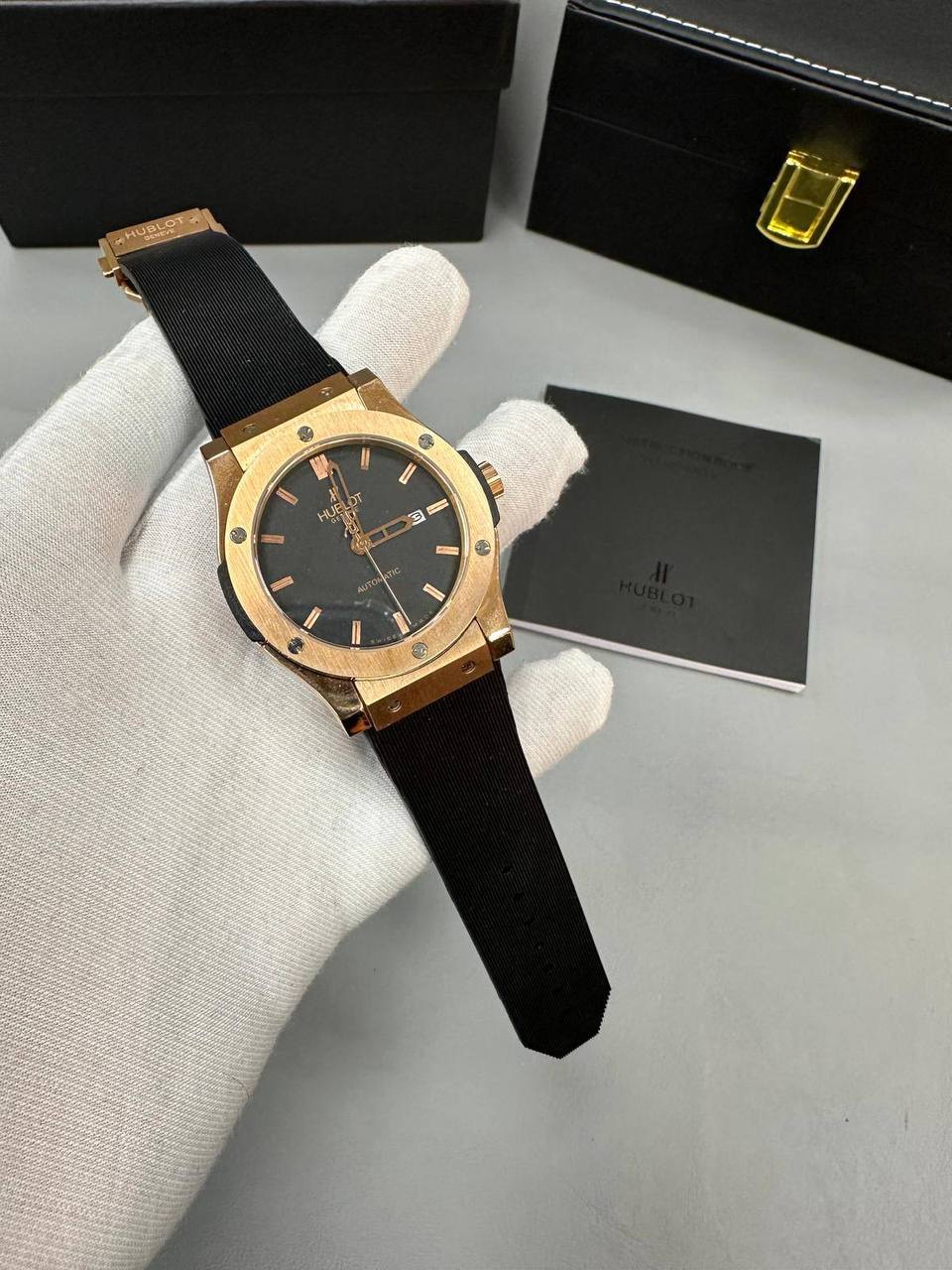 Hublot Classic Fusion King Gold Men's Watch UK Replica Sale AAA Best Quality Reps