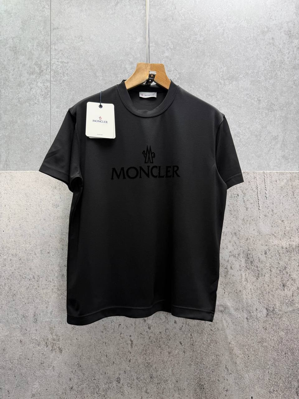 Moncler Logo Print T-Shirts Men's Women's in Different Colors Reps Sale UK Best Quality AAA Replica
