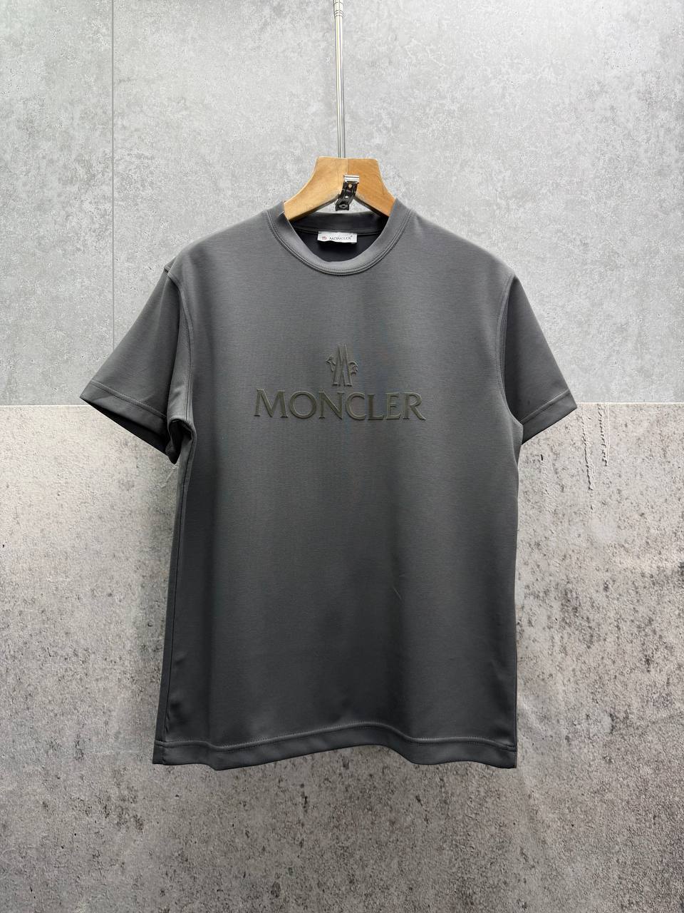 Moncler Logo Print T-Shirts Men's Women's in Different Colors Reps Sale UK Best Quality AAA Replica