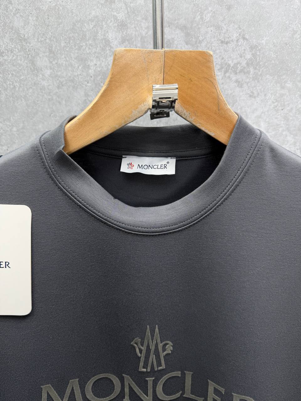 Moncler Logo Print T-Shirts Men's Women's in Different Colors Reps Sale UK Best Quality AAA Replica