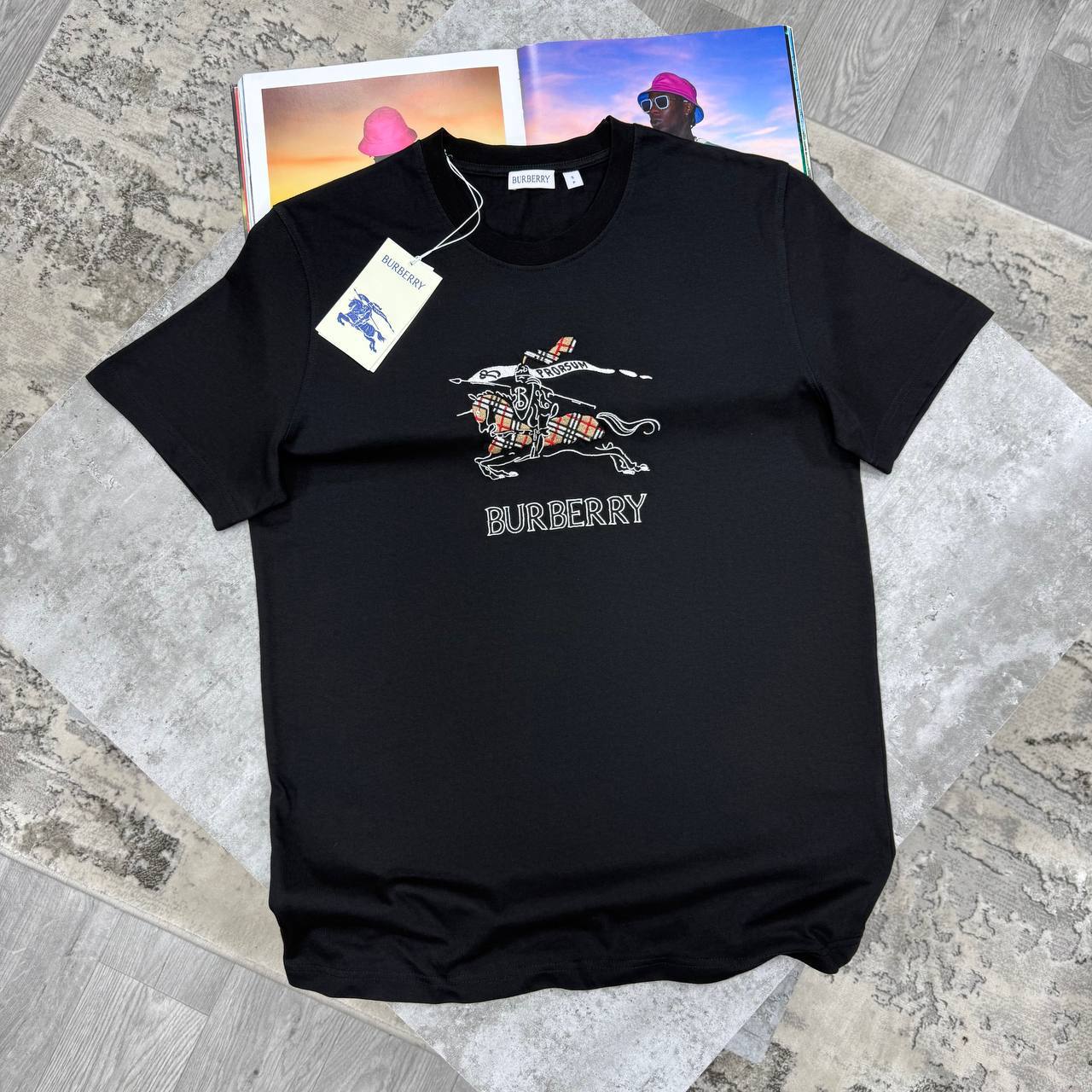 Burberry Equestrian Knight Sketch Men's Women's T-Shirts in 2 Colors Reps Sale UK Best Quality AAA Replica