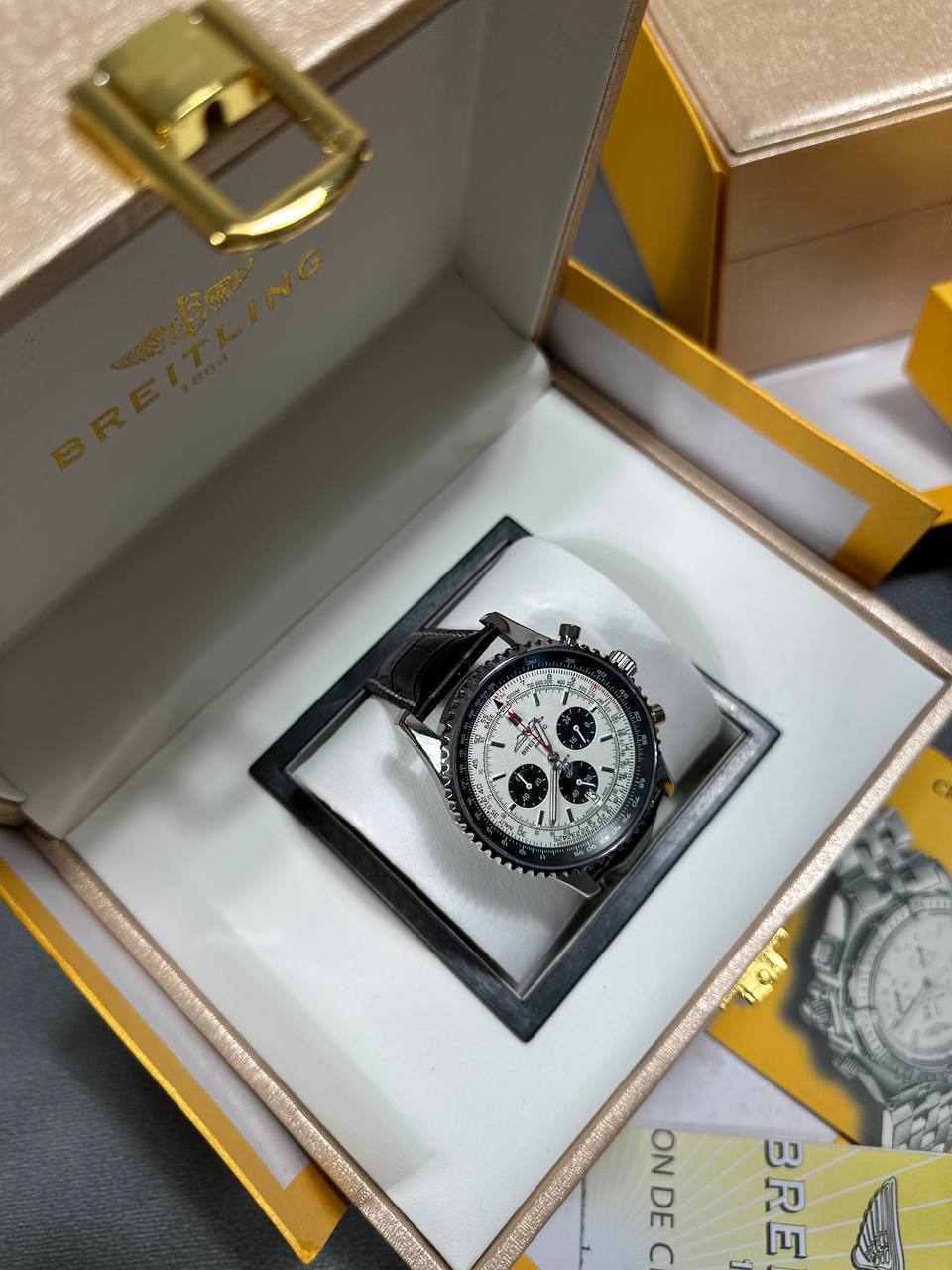 Breitling Navitimer B01 Chronograph 43 Swissair Edition in Different Dial Colors Men's Watch UK Best Quality Reps AAA Replica