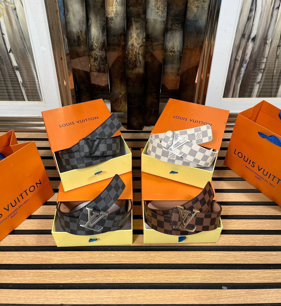 Louis Vuitton 40mm Reversible Belt with LV Initiales Buckle in Multiple Colors Reps UK Best Quality AAA Replica