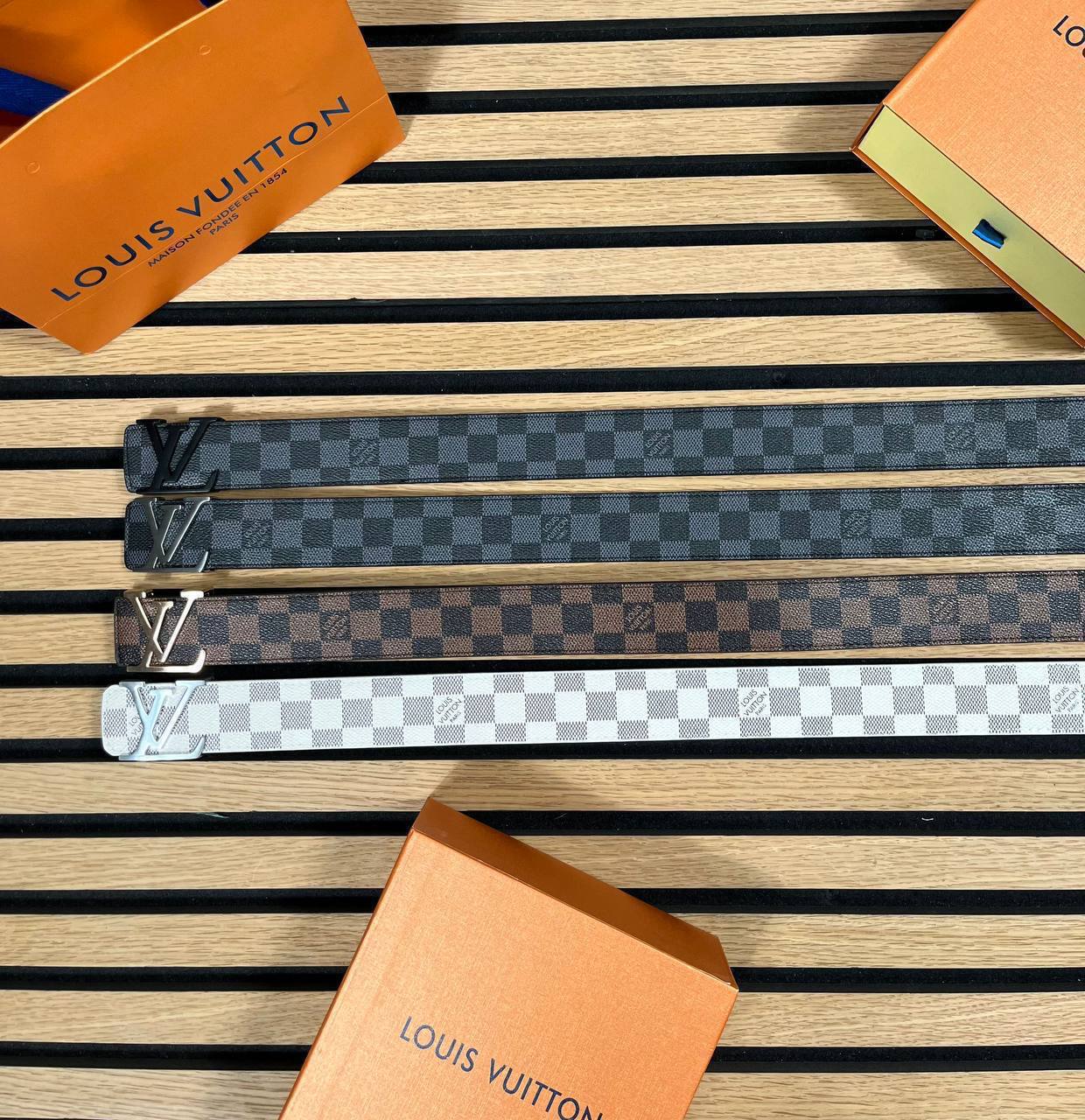 Louis Vuitton 40mm Reversible Belt with LV Initiales Buckle in Multiple Colors Reps UK Best Quality AAA Replica